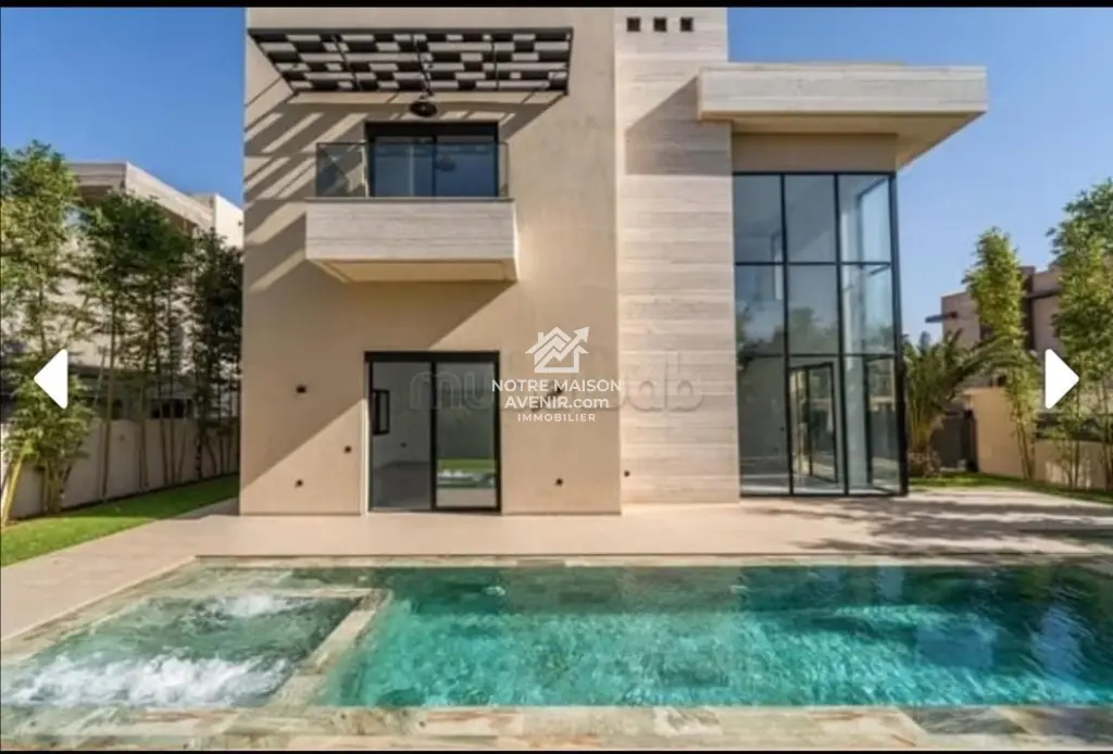 Villa de luxe à vendre à Route de Tahanaout